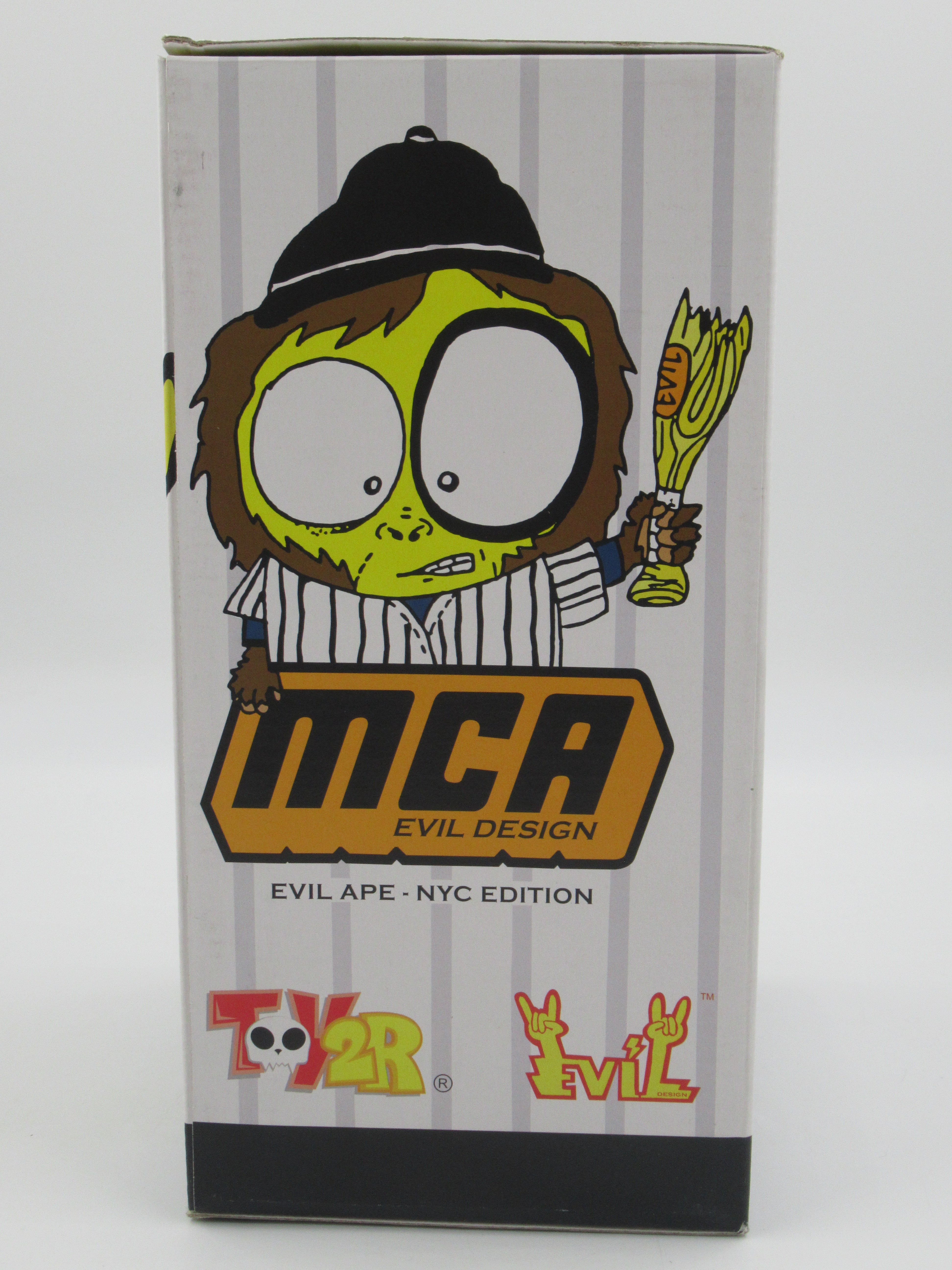 QEE COLLECTION x Evil Ape NYC MCA Baseball 8" Vinyl Bear - Toy2r (2006) Art Toy